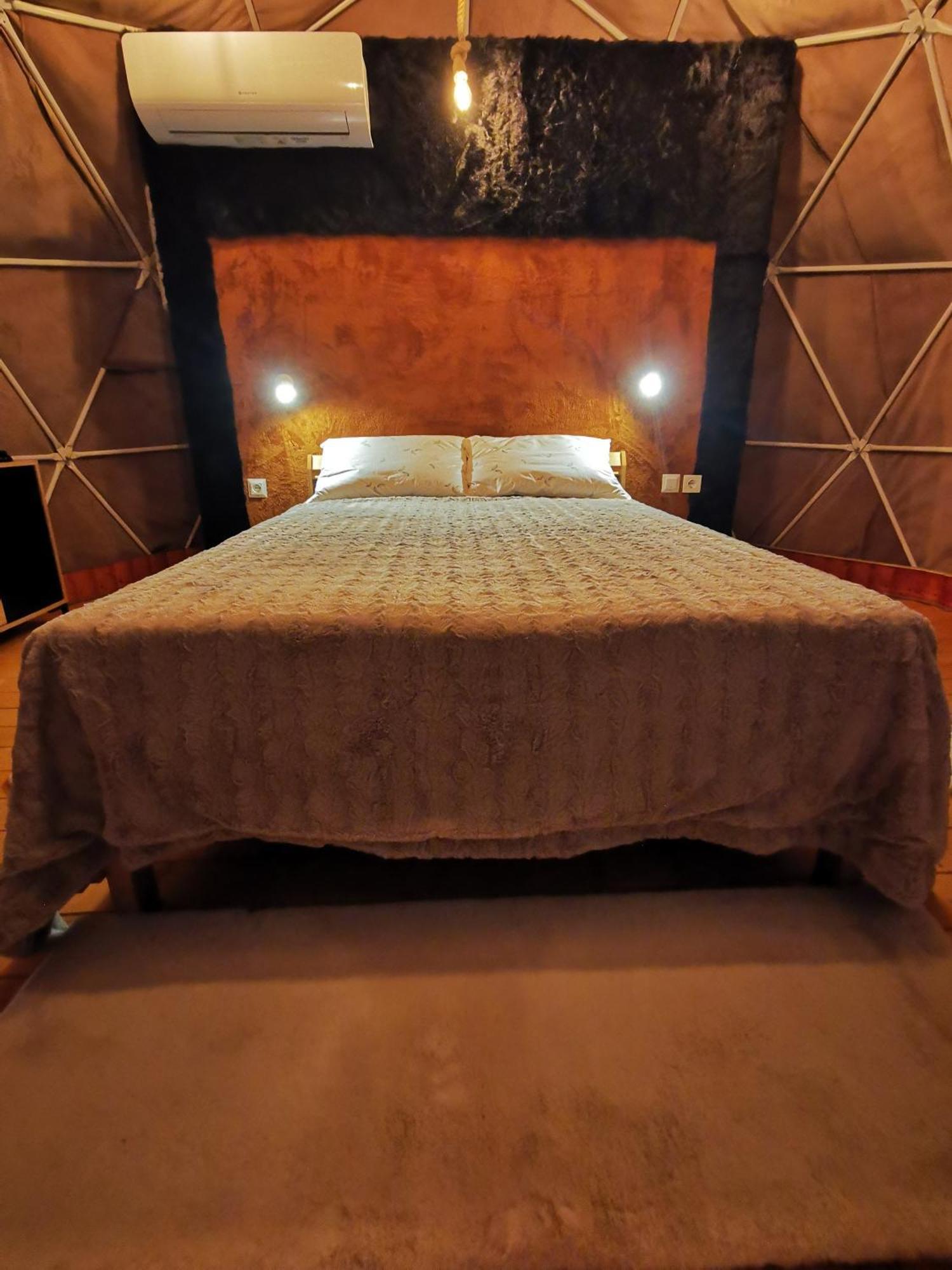 Glamping Zazen Hotel Drumu Carului Exterior photo