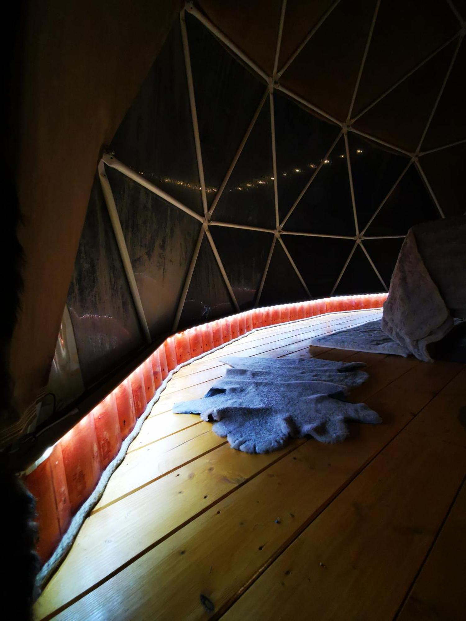 Glamping Zazen Hotel Drumu Carului Exterior photo