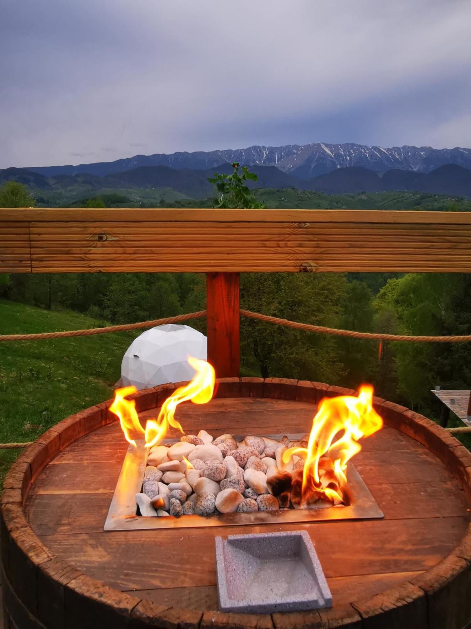 Glamping Zazen Hotel Drumu Carului Exterior photo