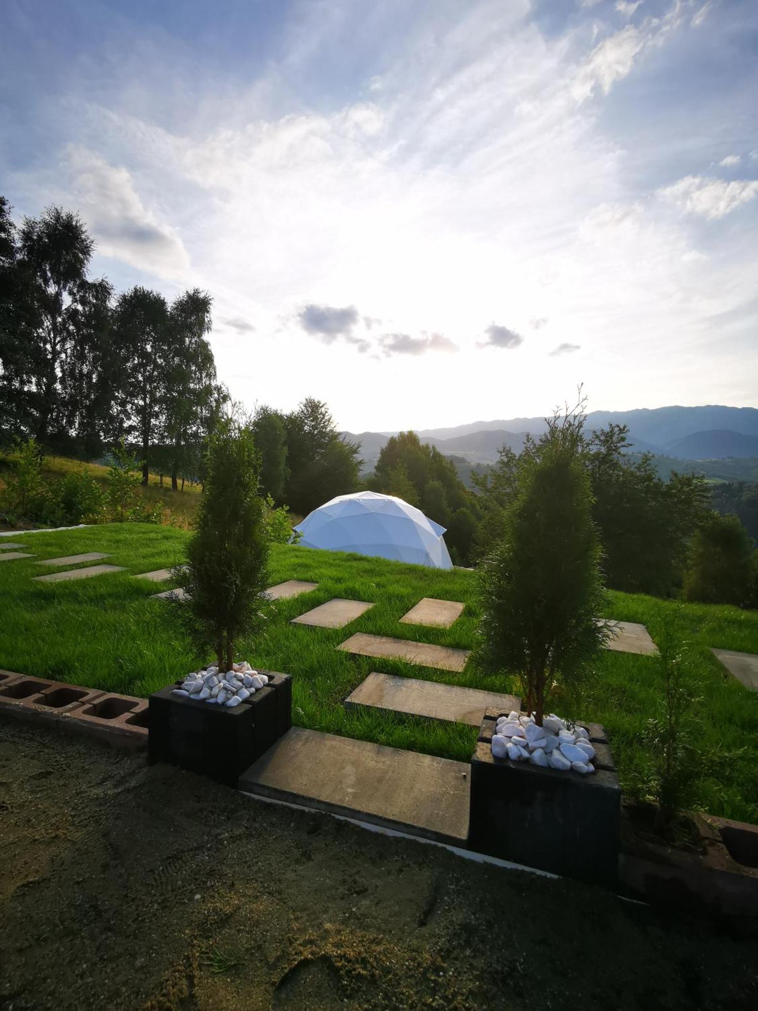 Glamping Zazen Hotel Drumu Carului Exterior photo