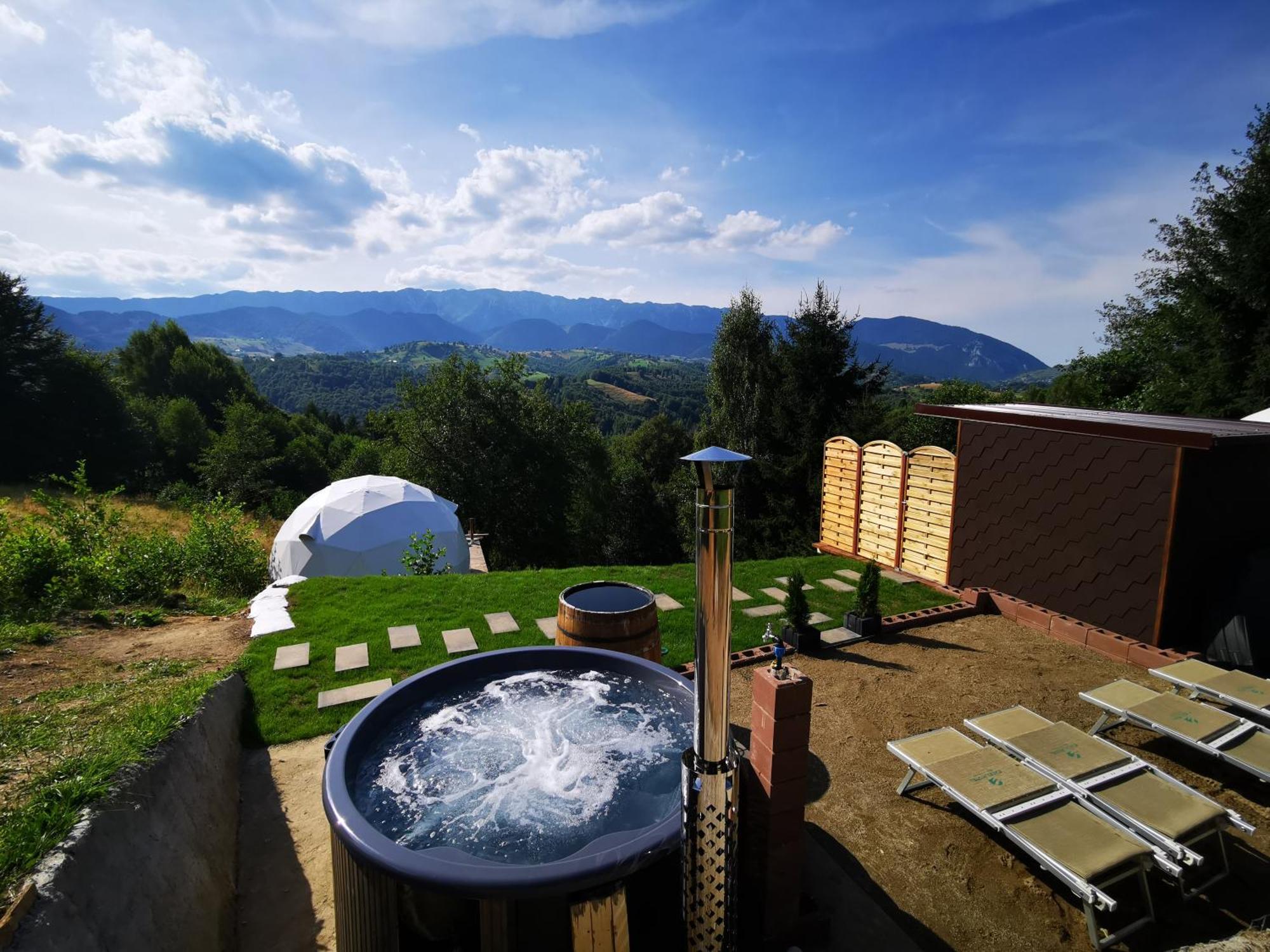 Glamping Zazen Hotel Drumu Carului Exterior photo